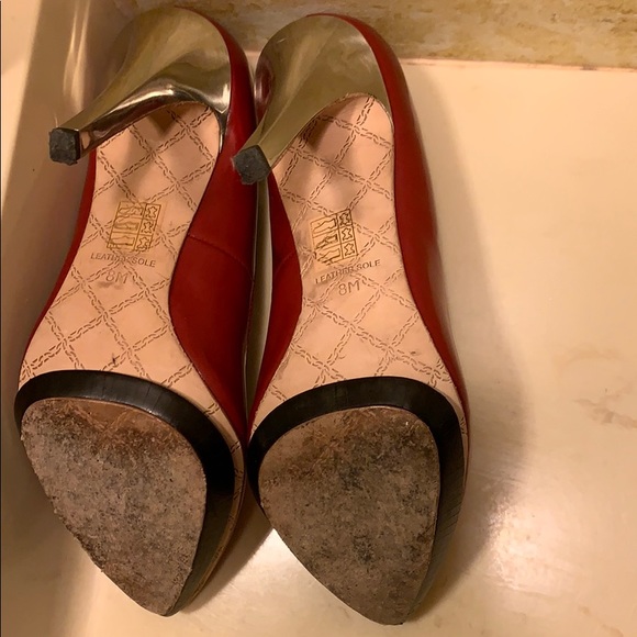 L.A.M.B. Shoes Gwen Stefani Size 8 Medium Red Leather Heel Lamb